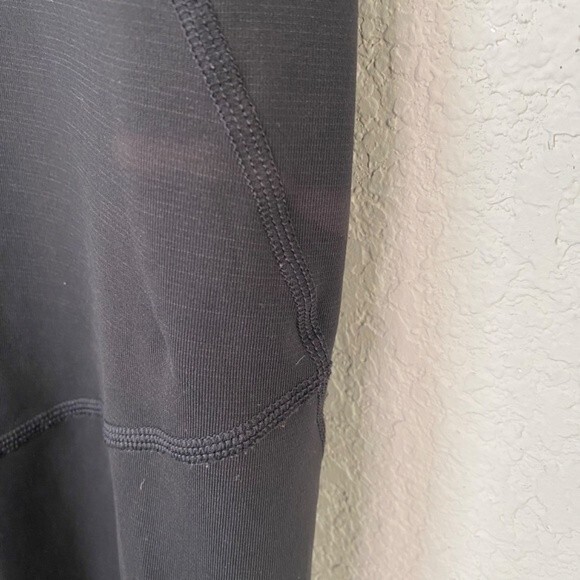 Outdoor Voices Black 7/8 Length Leggings - Size Medium - EUC - Picture 7 of 7